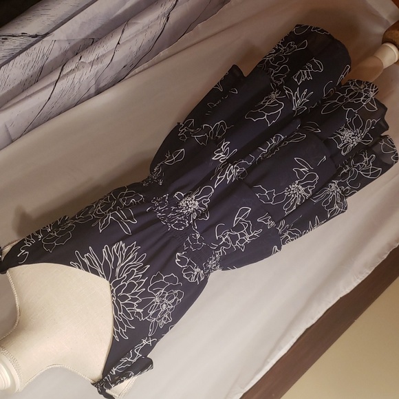 Pinch Dresses & Skirts - Pinch Tiered Mini Dress Navy Blue Small